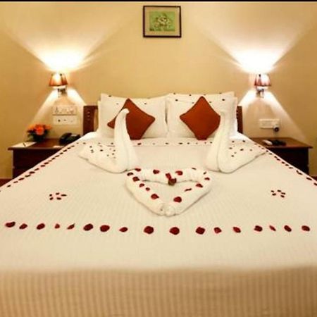 The Grand Regent Hotel Коимбаторе Екстериор снимка